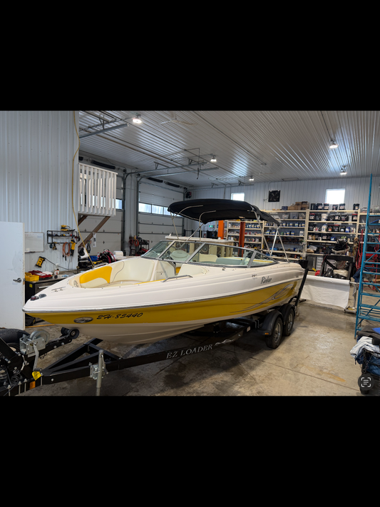 2005 22’ Rinker