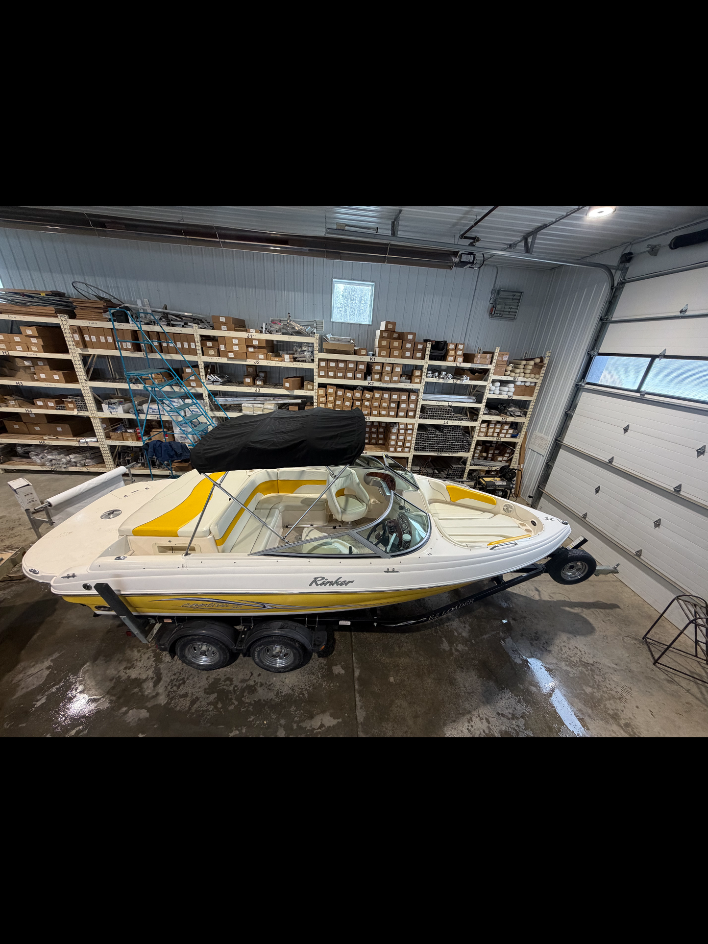 2005 22’ Rinker